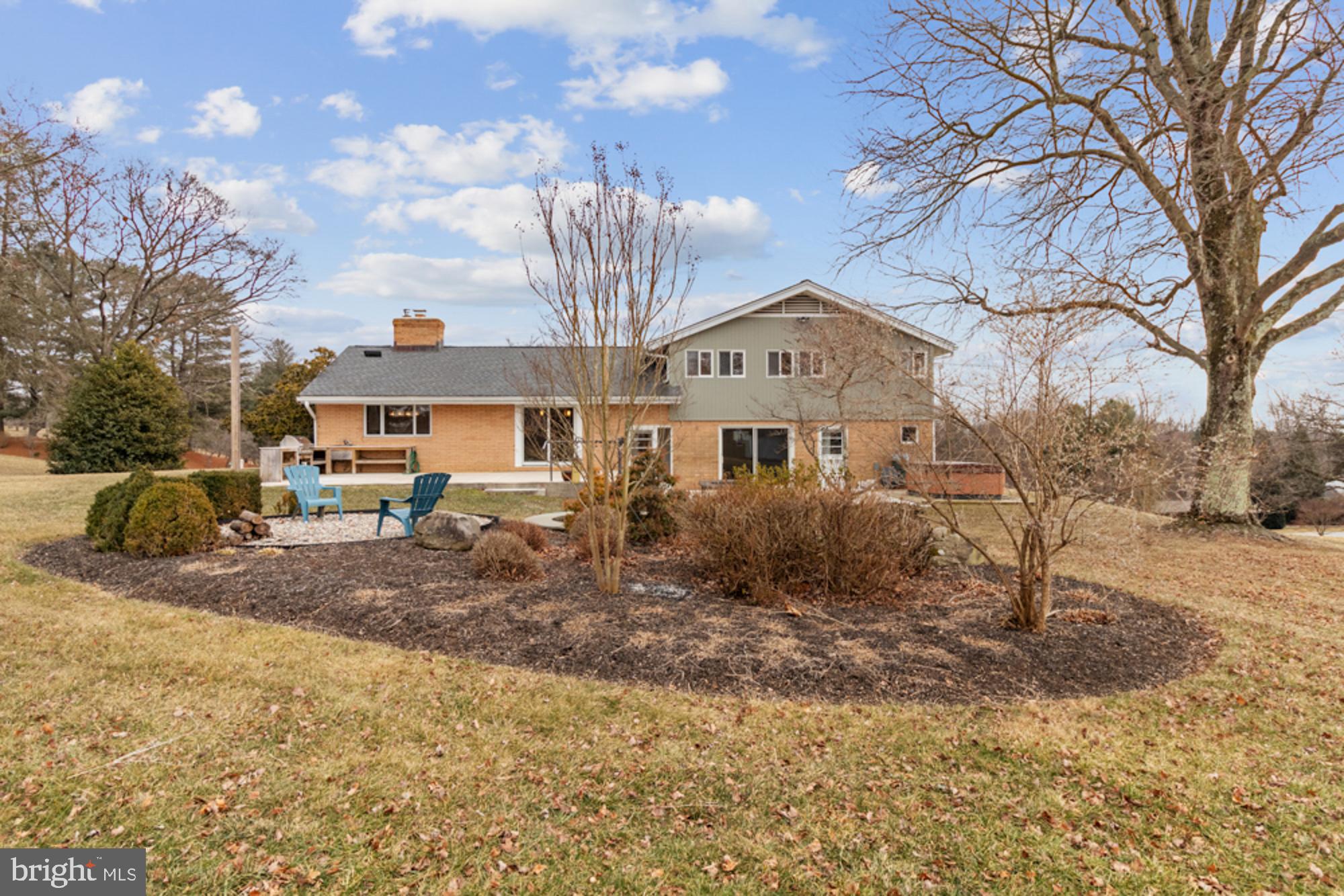 2414 Stanwick Road Phoenix, MD 21131 - Photo 44 of 50 Beautiful landscaping & hardscaping