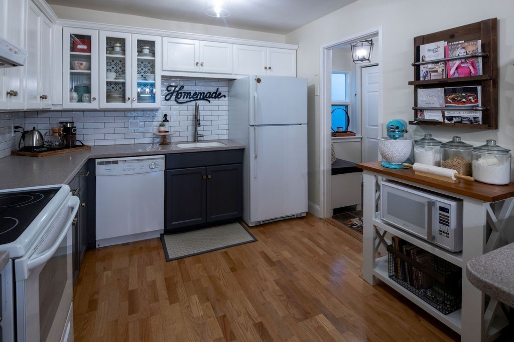 28 Ober Road, Unit Q Newton, MA 02459 - Photo 5 of 18 Gallery Image 5