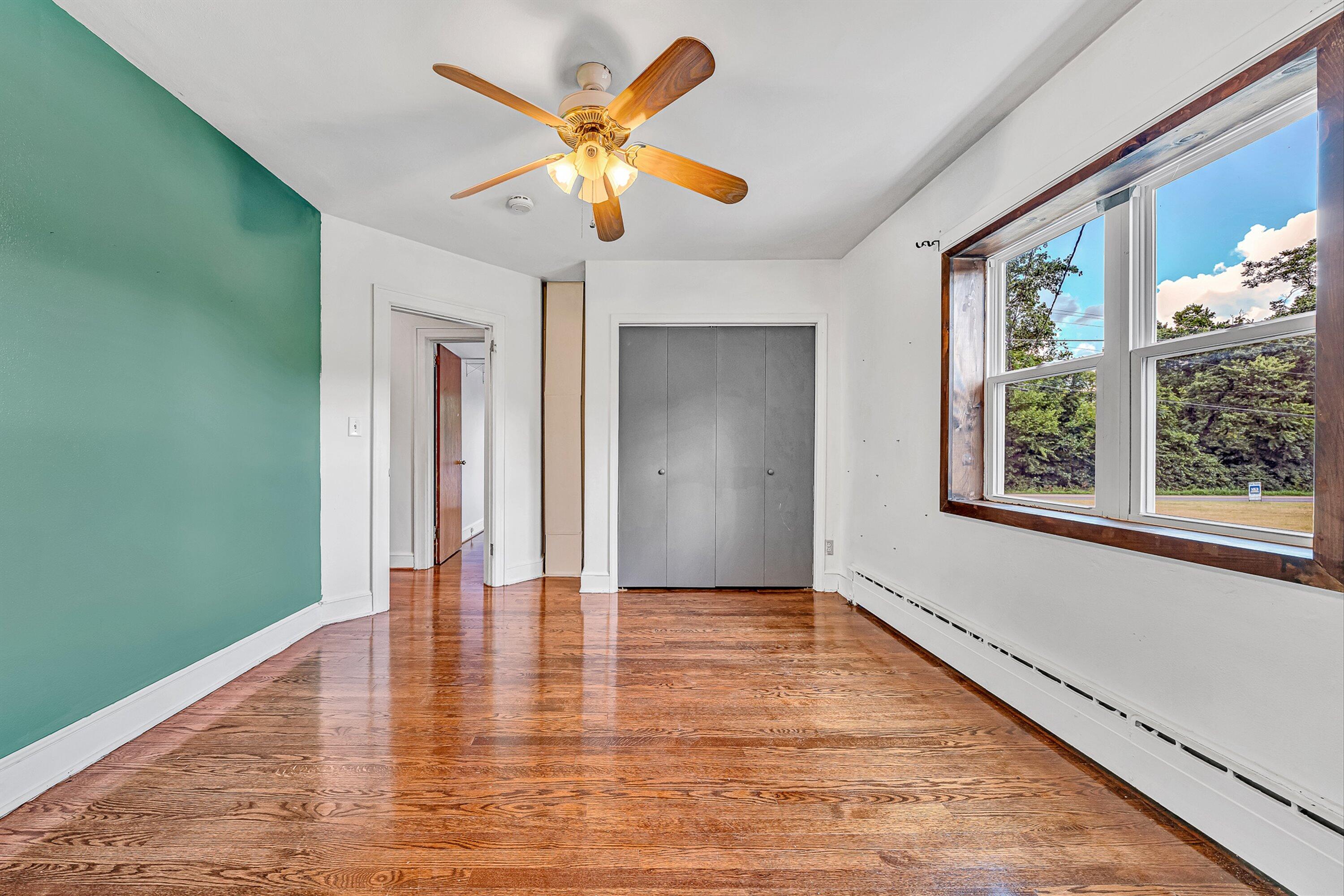 2362 West Riverside Drive Salem, VA 24153 - Photo 18 of 37 18-VM-04833