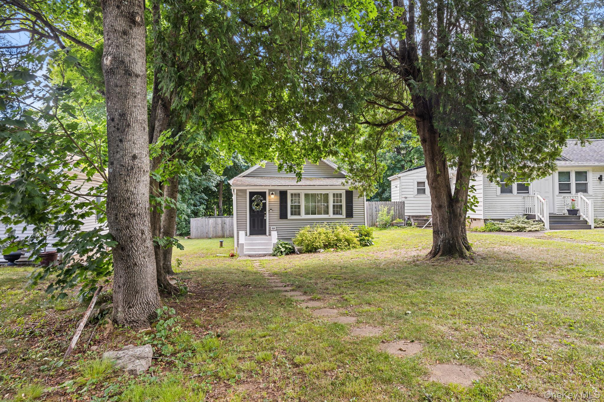 10 Batavia Road Patterson, NY 12563 - Photo 3 of 42