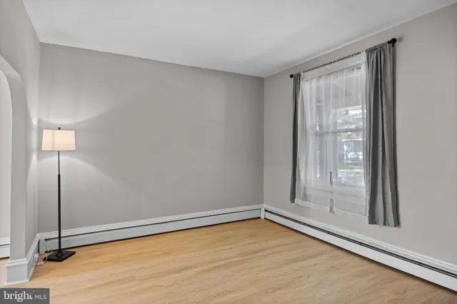 $269,999 | 149 7th Avenue, Roebling, NJ 08554