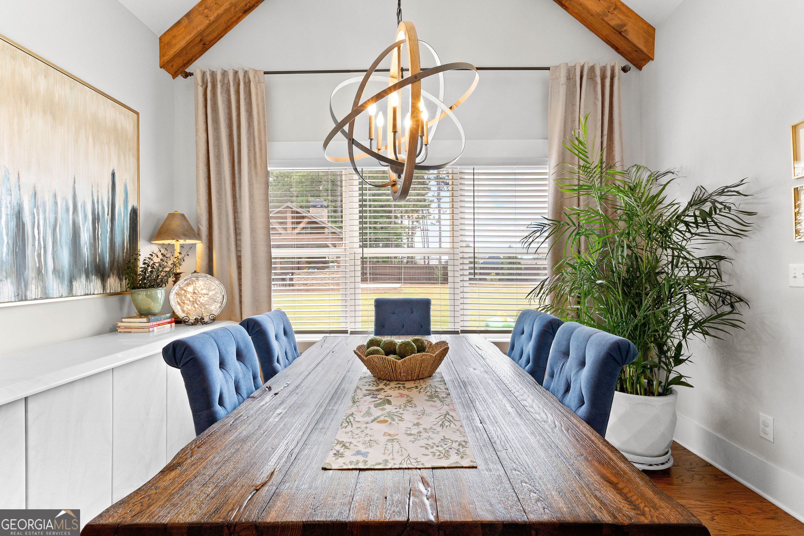 21 Waterview Circle Newnan, GA 30263 - Photo 22 of 75 a living room with furniture and a potted plant