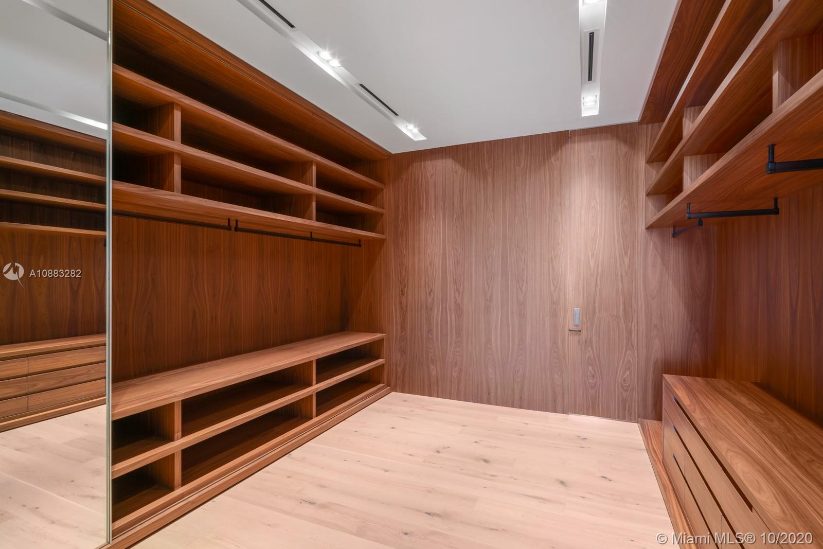 360 Ocean Drive, Unit PH1S Key Biscayne, FL 33149 - Photo 13 of 30 a view of walk in closet
