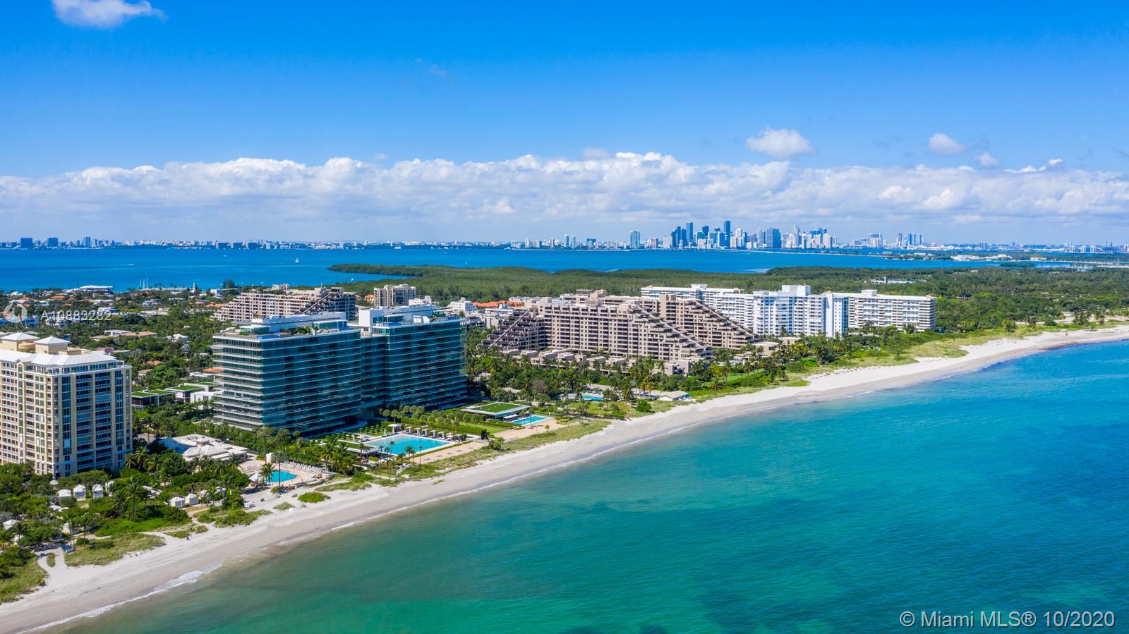 360 Ocean Drive, Unit PH1S Key Biscayne, FL 33149 - Photo 29 of 30 a view of a city and lake