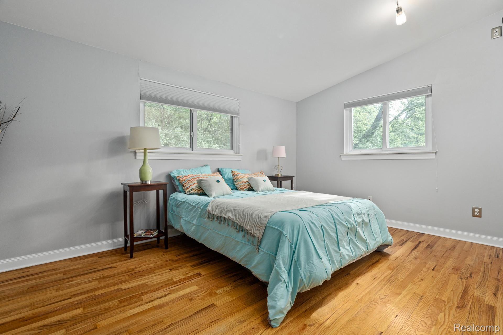 1162 Peveril Road Bloomfield Hills, MI 48304 - Photo 23 of 34 1162-Peveril-Rd-24.jpg
