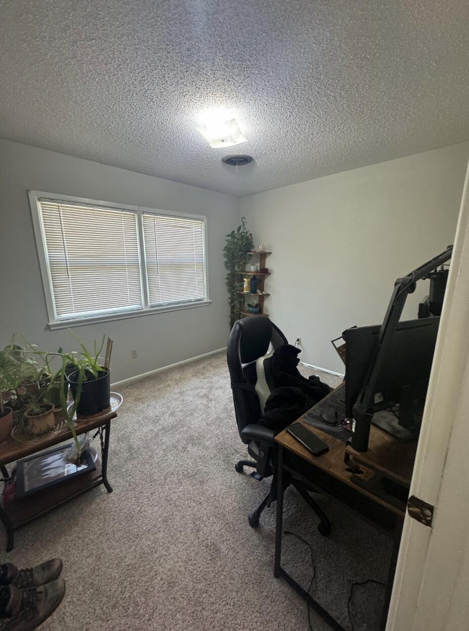 5404 48th Street Lubbock, TX 79414 - Photo 11 of 16 12