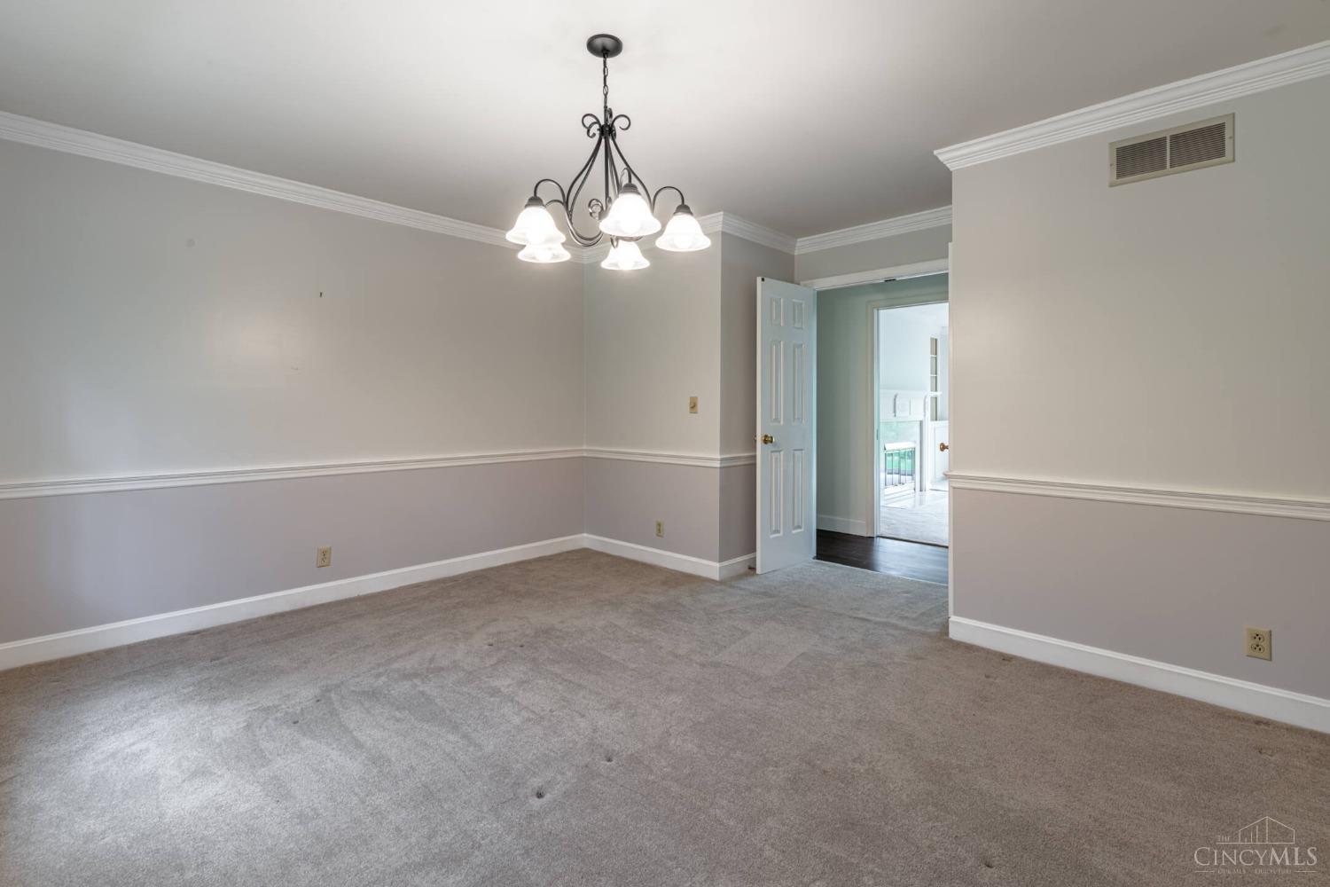 6944 Five Mile Road Cincinnati, OH 45230 - Photo 4 of 50 Gallery Image 4