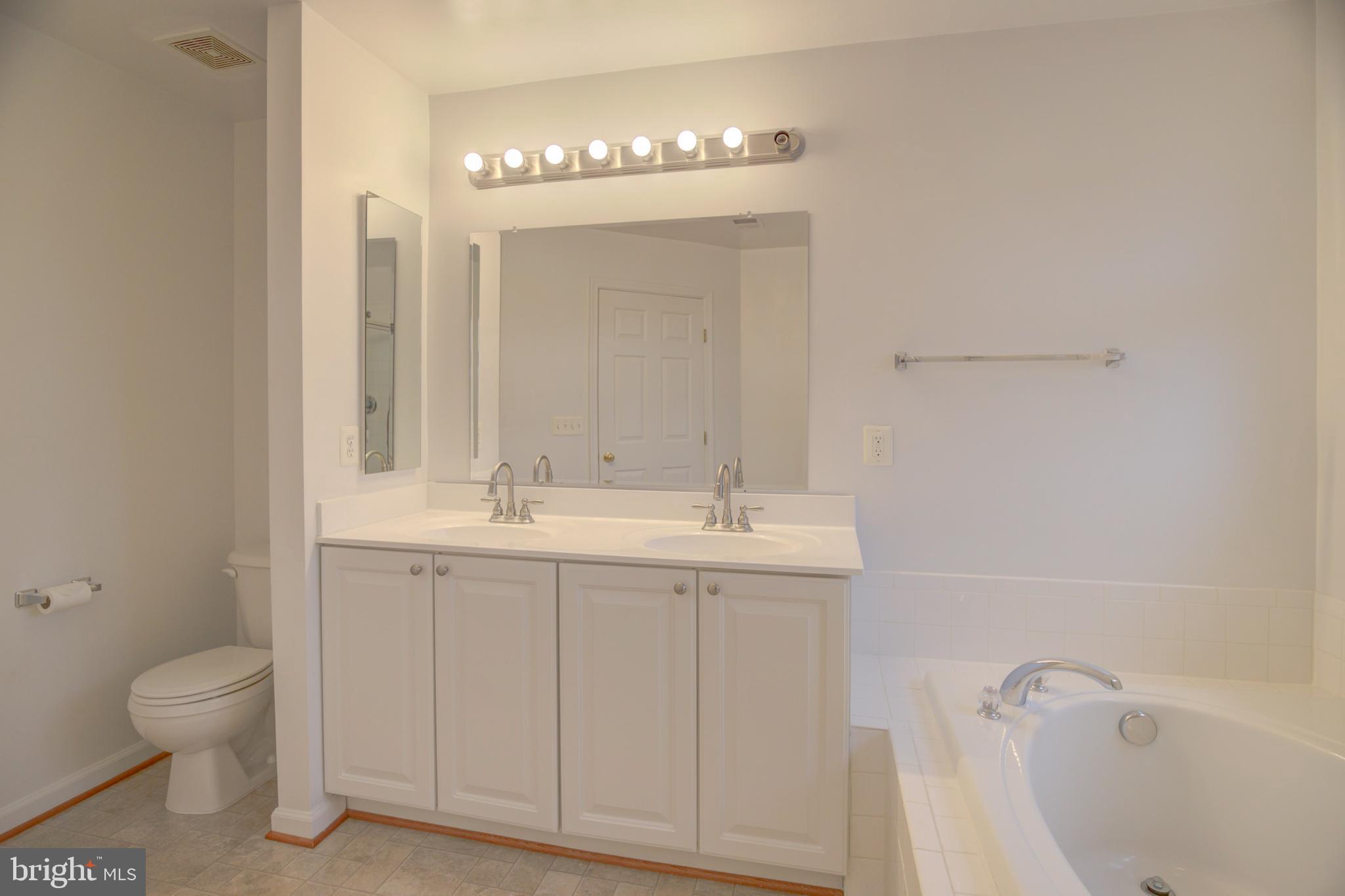 15959 Canada Goose Loop Woodbridge, VA 22191 - Photo 28 of 65