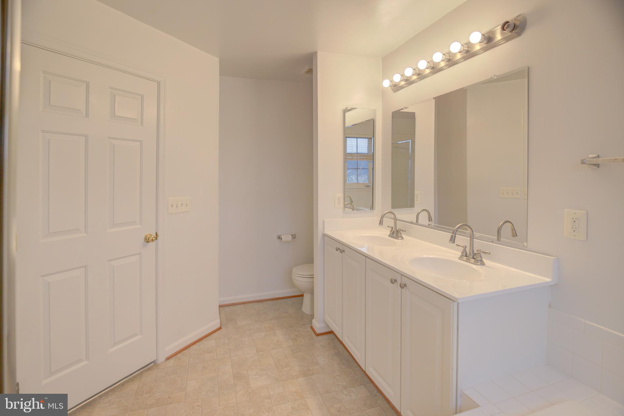 15959 Canada Goose Loop Woodbridge, VA 22191 - Photo 30 of 65