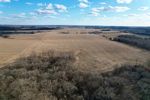 $2,722,500 | 0 West Winneshiek Road, Freeport, IL 61032