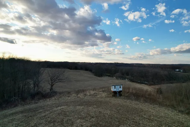 $2,722,500 | 0 West Winneshiek Road, Freeport, IL 61032