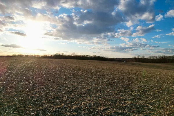 $2,722,500 | 0 West Winneshiek Road, Freeport, IL 61032