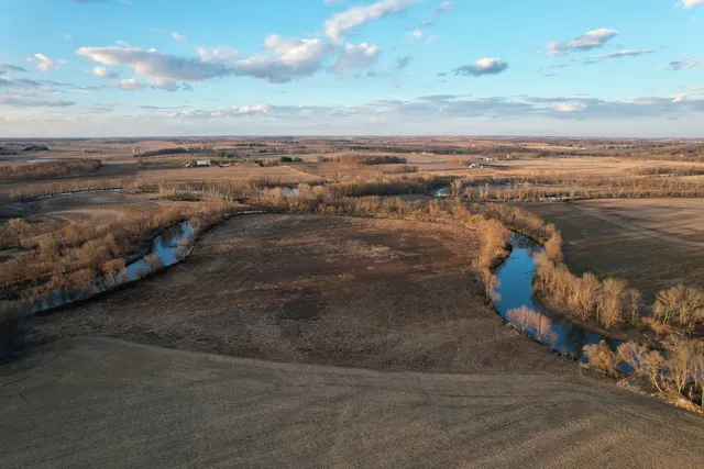 $2,722,500 | 0 West Winneshiek Road, Freeport, IL 61032