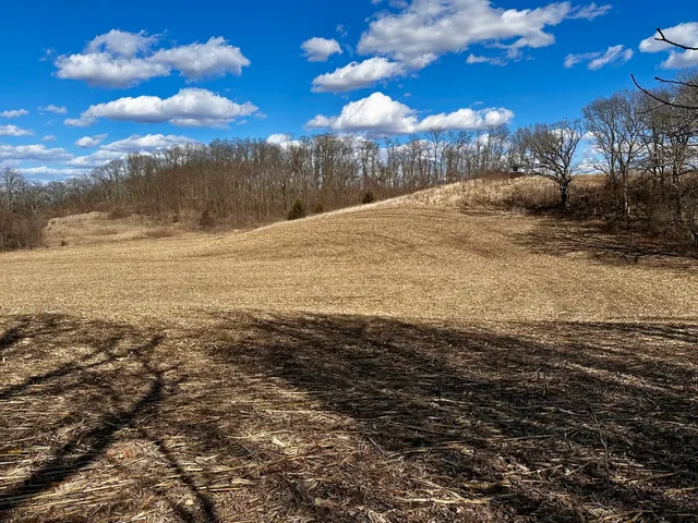 $2,722,500 | 0 West Winneshiek Road, Freeport, IL 61032