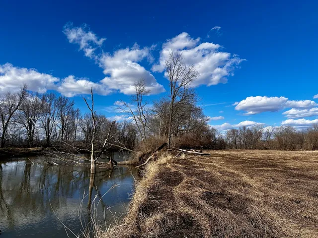 $2,722,500 | 0 West Winneshiek Road, Freeport, IL 61032