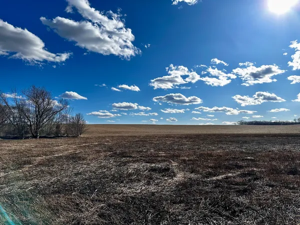 $2,722,500 | 0 West Winneshiek Road, Freeport, IL 61032