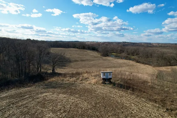$2,722,500 | 0 West Winneshiek Road, Freeport, IL 61032