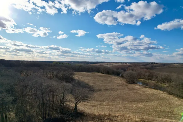 $2,722,500 | 0 West Winneshiek Road, Freeport, IL 61032