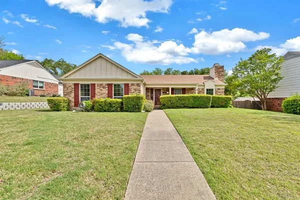 $339,900 | 3921 Picato Drive, Plano, TX 75074
