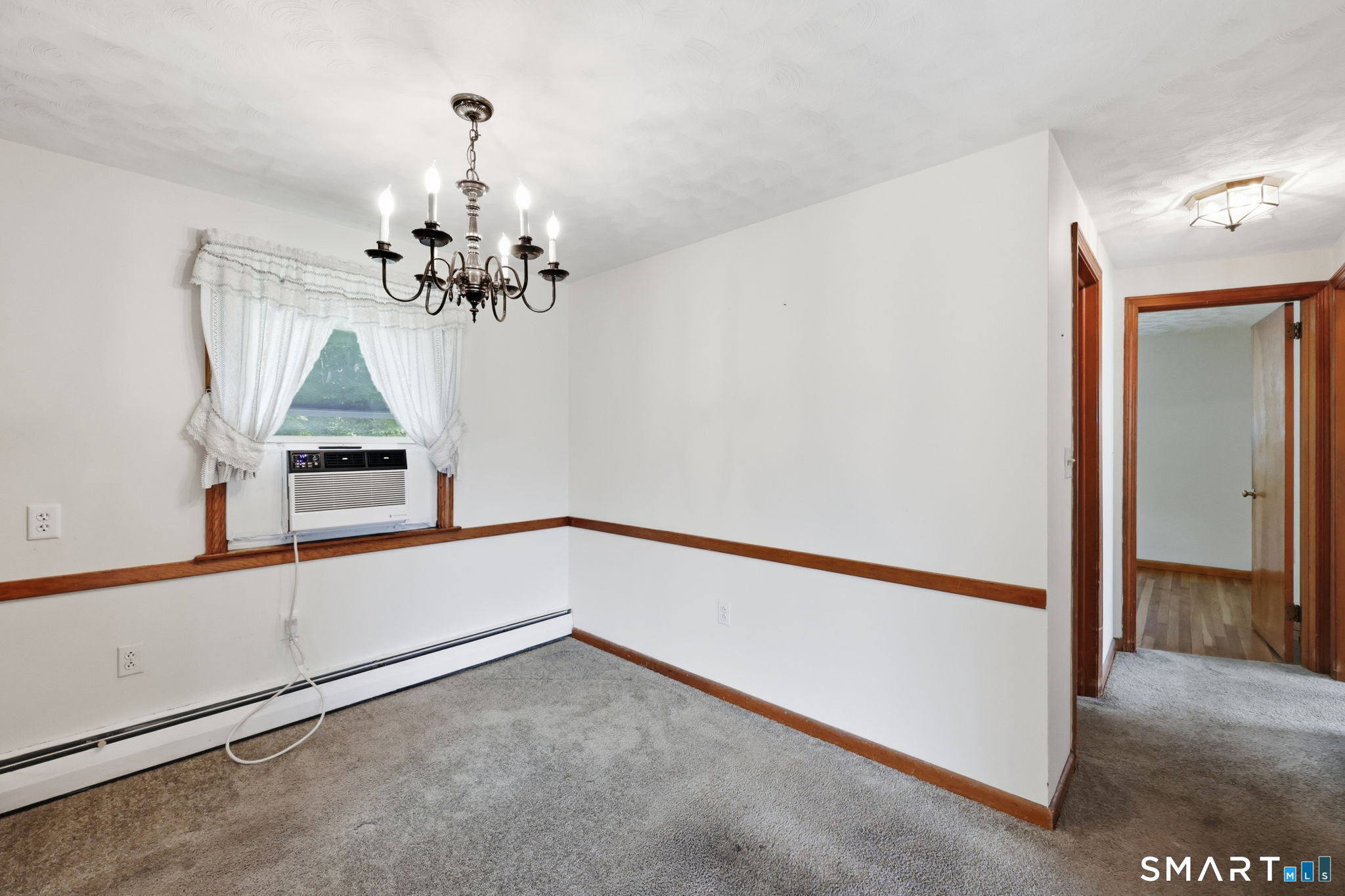 72 Steele Road Enfield, CT 06082 - Photo 16 of 37 Gallery Image 16