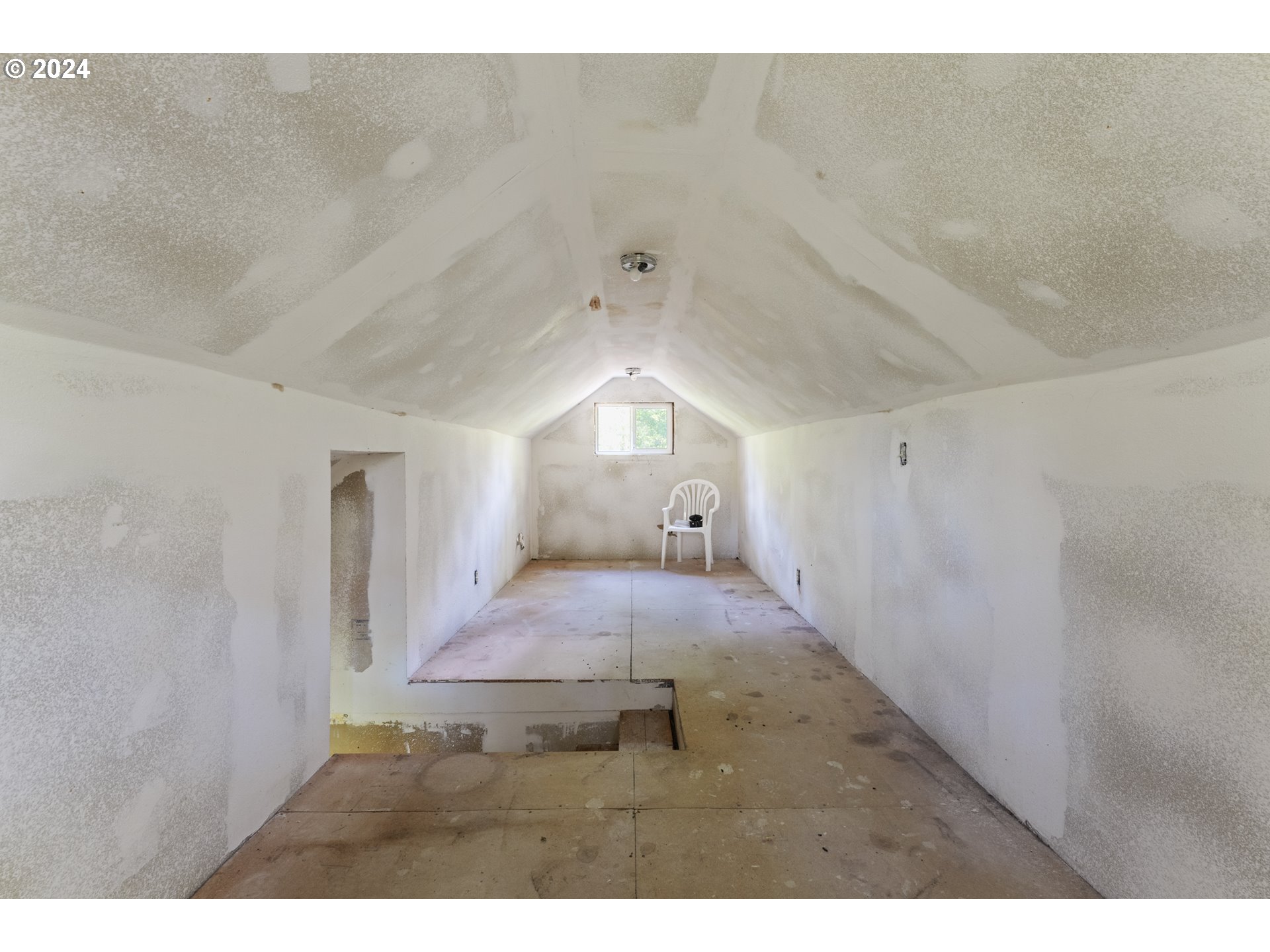 14644 Lewis River Road Ariel, WA 98603 - Photo 10 of 28