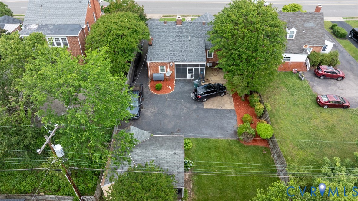 2405 Dumbarton Road Henrico, VA 23228 - Photo 32 of 34 Aerial view showcasing a brick ranch-style residen