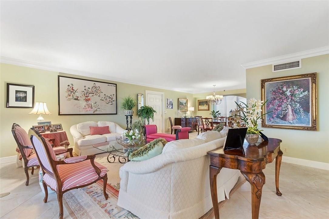 7568 Regency Lake Drive, Unit 701 Boca Raton, FL 33433 - Photo 11 of 27 Photo 11