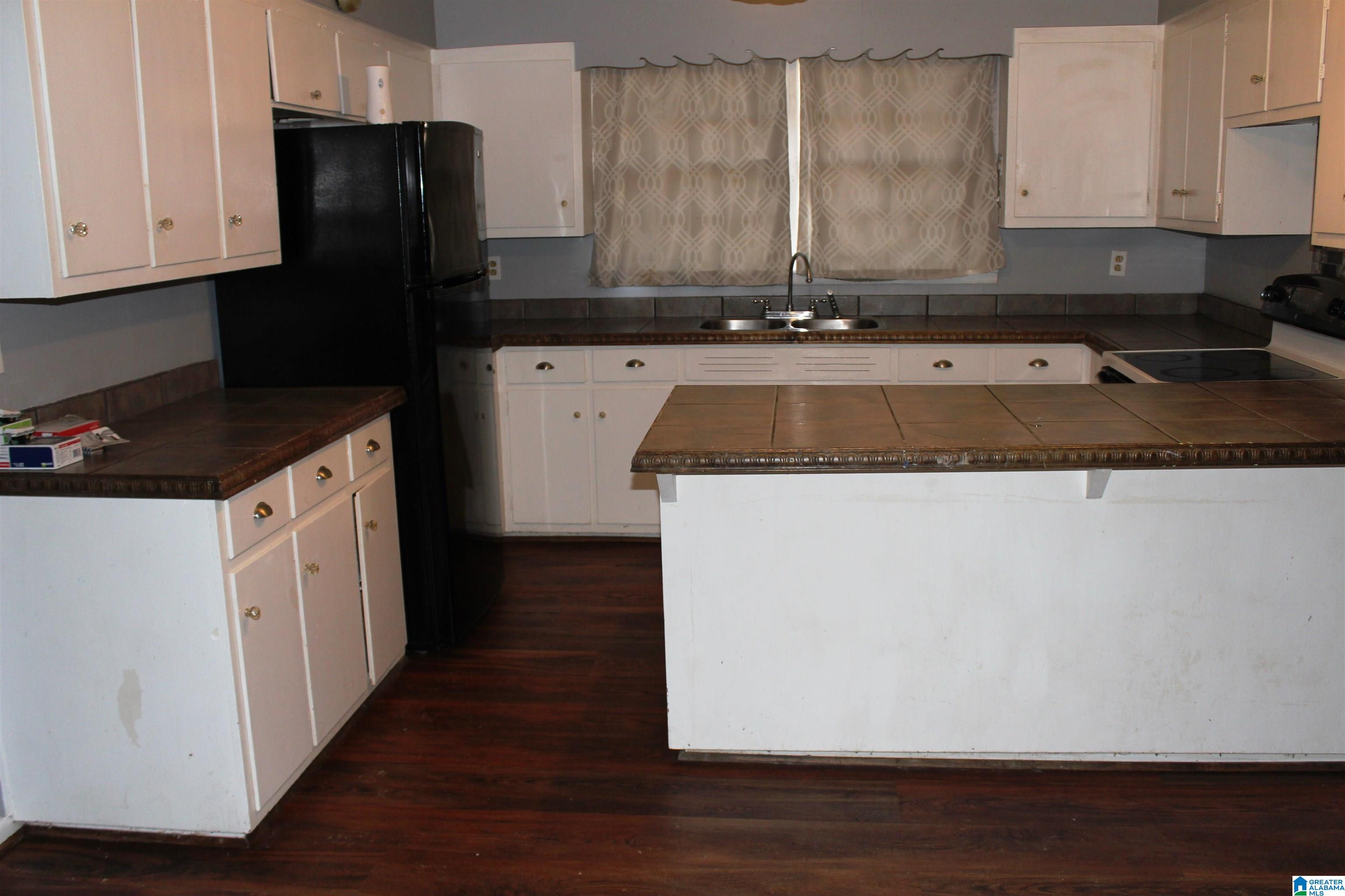 900 New County Line Road Sylacauga, AL 35151 - Photo 8 of 30