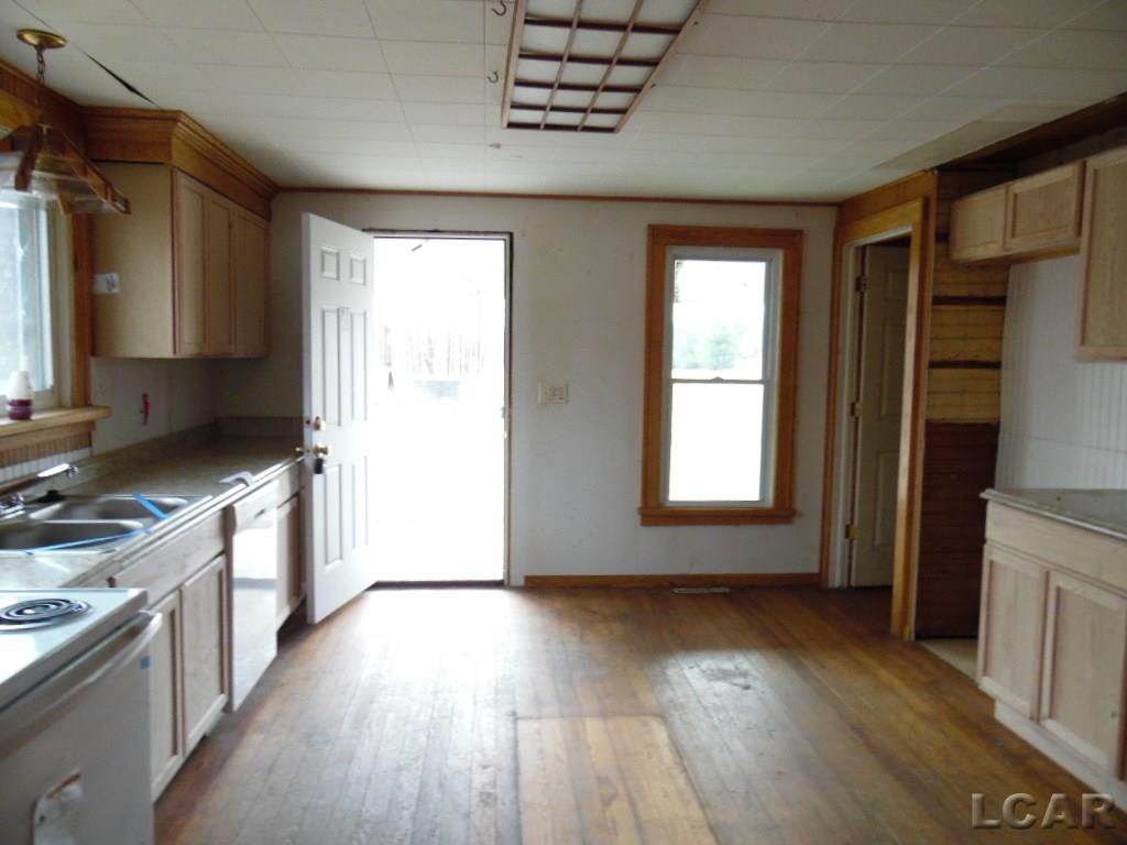 13983 Rome Road Manitou Beach, MI 49253 - Photo 3 of 14 31341266-2.JPG