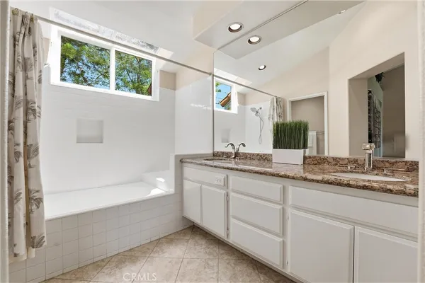 $1,295,000 | 2051 Pueblo, Tustin, CA 92782