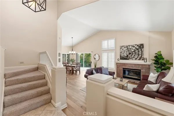 $1,295,000 | 2051 Pueblo, Tustin, CA 92782