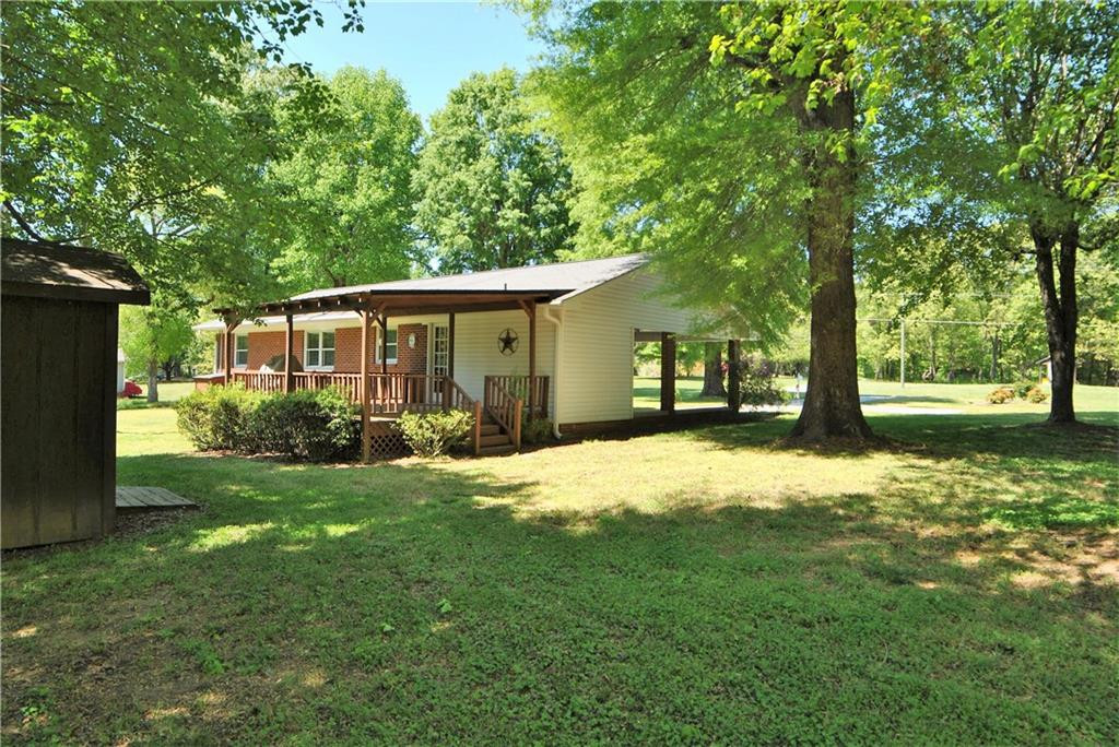 2043 McCray Road Burlington, NC 27217 - Photo 5 of 23 Gallery Image 5