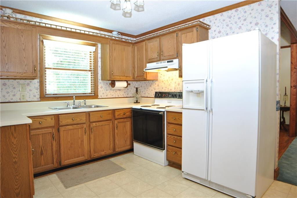 2043 McCray Road Burlington, NC 27217 - Photo 7 of 23 Gallery Image 7