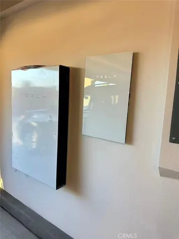 a view of a back yard of the house