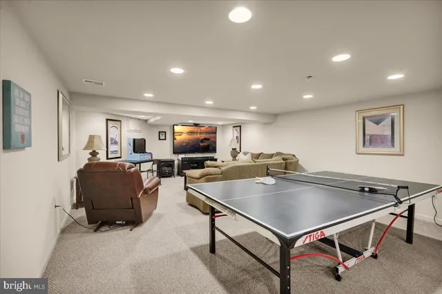 $1,199,000 | 8 Hessian Boulevard, Reading, PA 19607