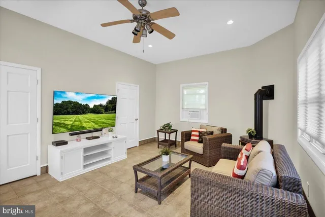 $1,199,000 | 8 Hessian Boulevard, Reading, PA 19607