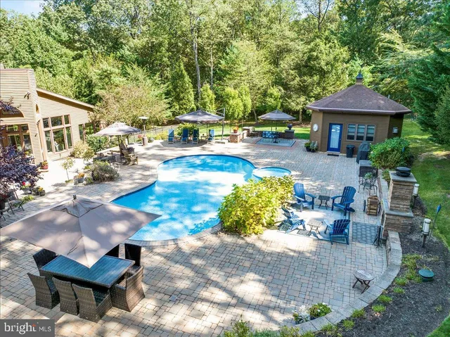 $1,199,000 | 8 Hessian Boulevard, Reading, PA 19607