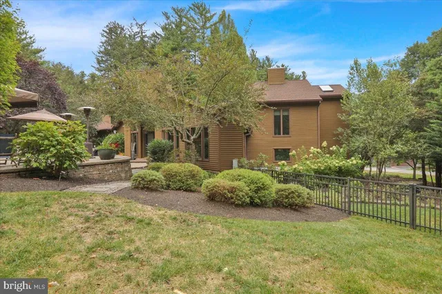 $1,199,000 | 8 Hessian Boulevard, Reading, PA 19607