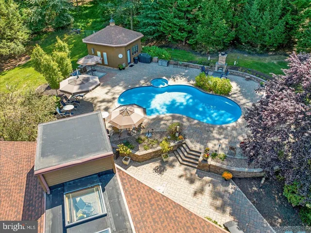 $1,199,000 | 8 Hessian Boulevard, Reading, PA 19607