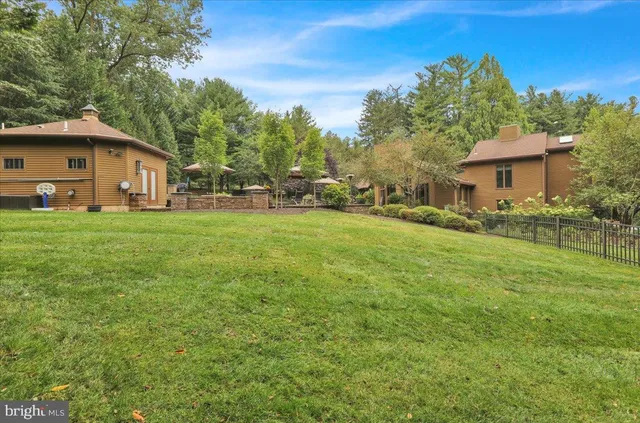 $1,199,000 | 8 Hessian Boulevard, Reading, PA 19607