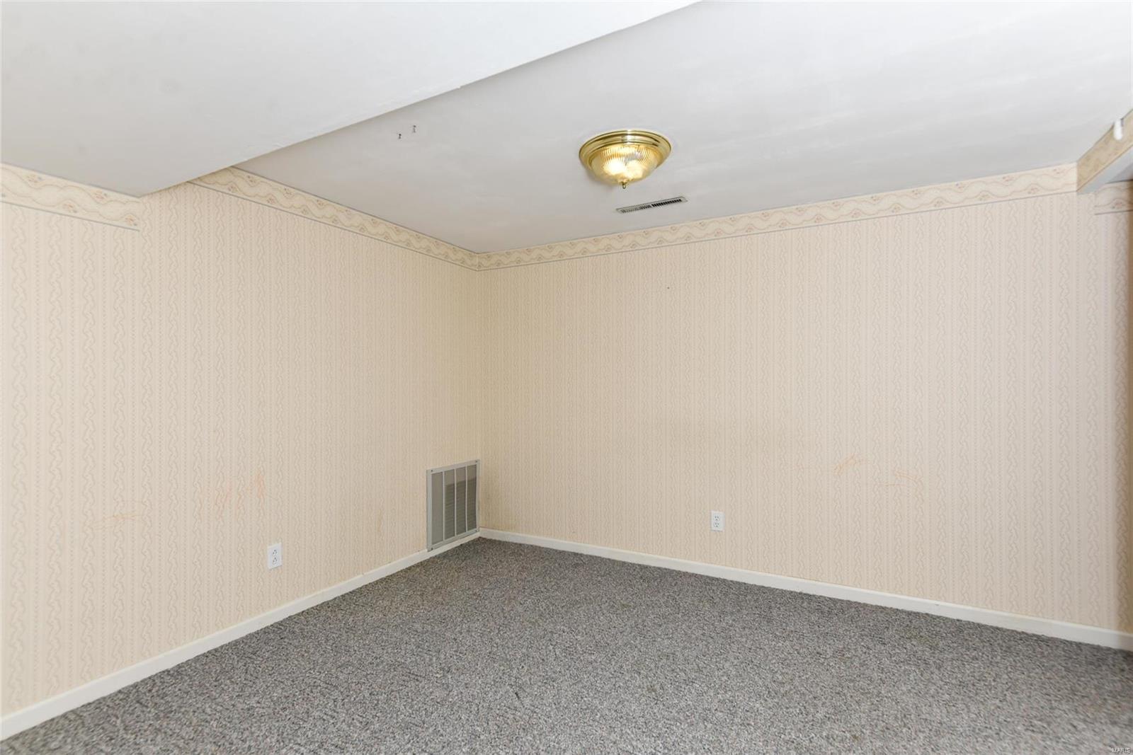 1120 Ridge Avenue Collinsville, IL 62234 - Photo 23 of 24 Gallery Image 23