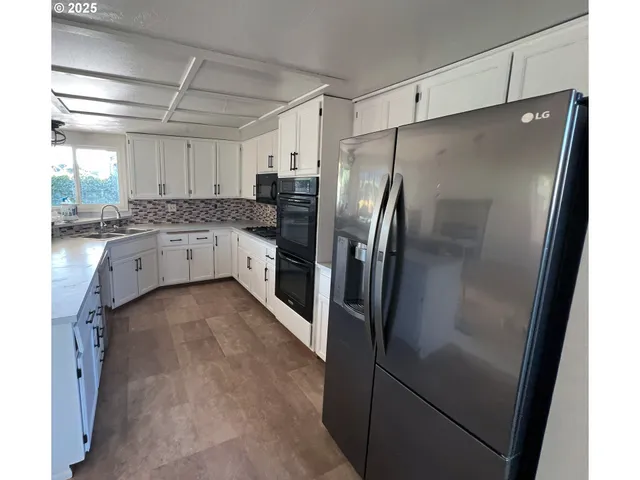 $566,800 | 1794 Kings N Street, Eugene, OR 97401