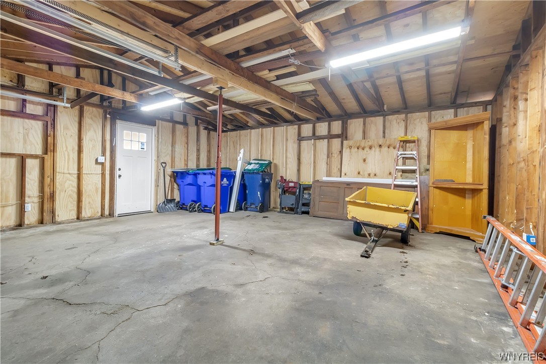 6060 Campbell Boulevard Pendleton, NY 14094 - Photo 39 of 42