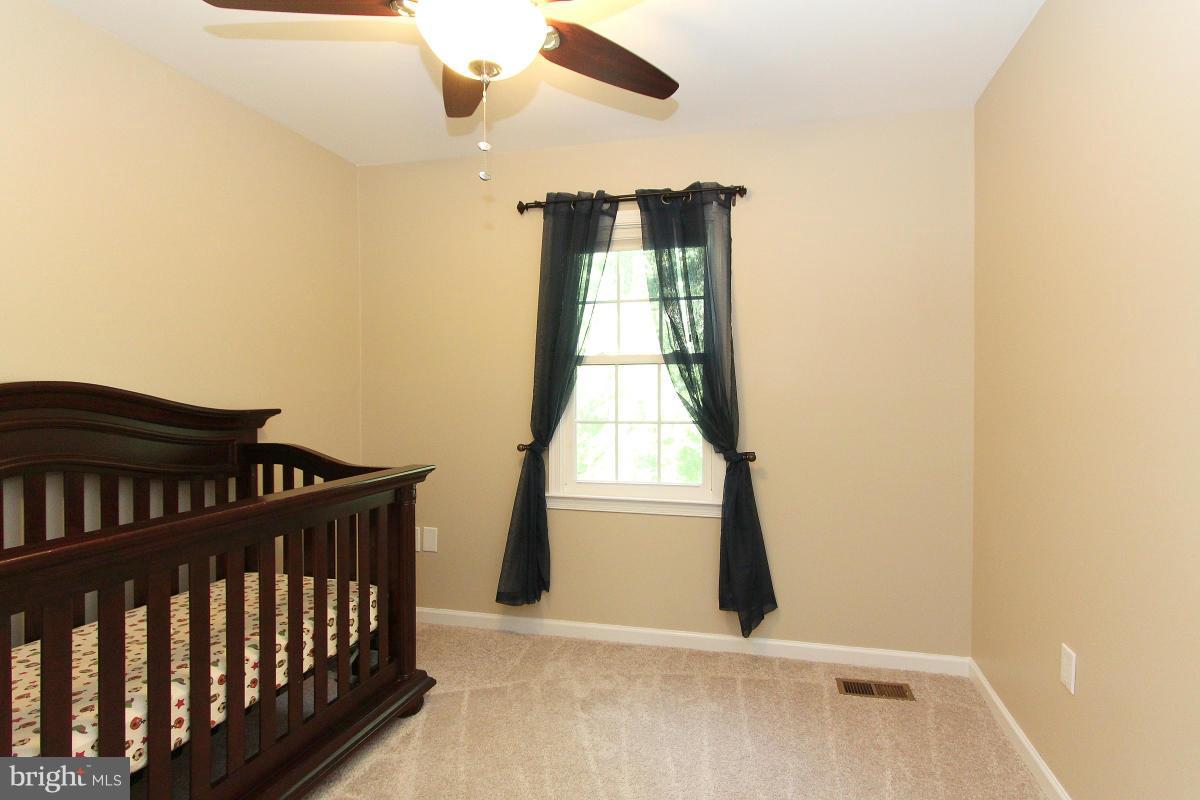 7916 Forest Path Way Springfield, VA 22153 - Photo 20 of 30 Bedroom