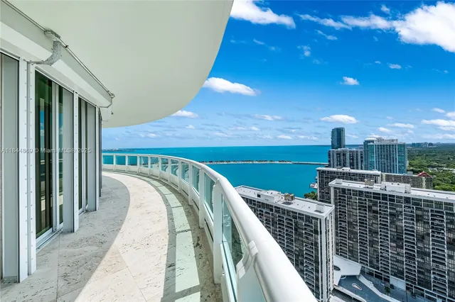 $6,500,000 | 1643 Brickell Avenue, Unit 3702, Miami, FL 33129