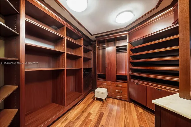 $6,500,000 | 1643 Brickell Avenue, Unit 3702, Miami, FL 33129