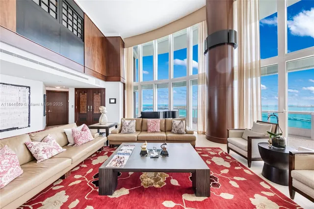 $6,500,000 | 1643 Brickell Avenue, Unit 3702, Miami, FL 33129