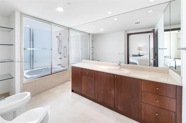 $6,500,000 | 1643 Brickell Avenue, Unit 3702, Miami, FL 33129