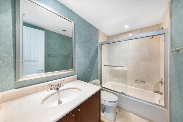 $6,500,000 | 1643 Brickell Avenue, Unit 3702, Miami, FL 33129