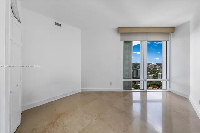 $6,500,000 | 1643 Brickell Avenue, Unit 3702, Miami, FL 33129